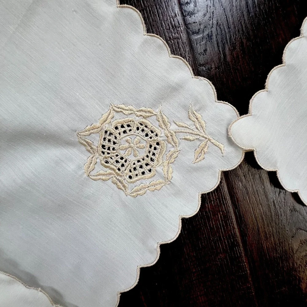 Vintage Linen Napkins Beige Embroidered Flower Rose Scallop Edge 15 3 Design Mix